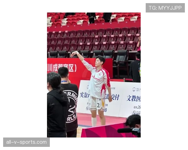 杨舒予居然这么低调？ NBA大牌背后的神秘生活曝光了点啥…